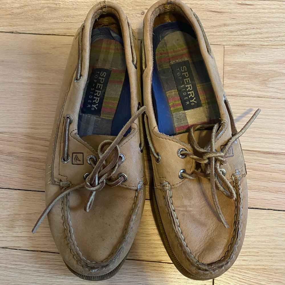 Tan sperrys boat shoes top Siders